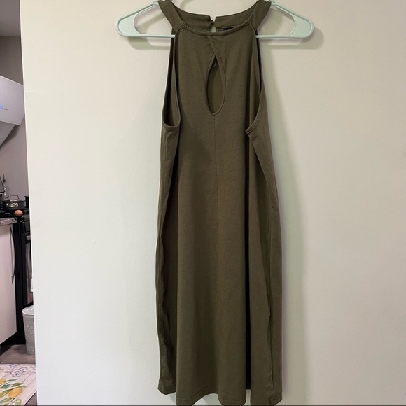 Shein Size Small Dark green Flowy Dress Sleeveless - Picture 5 of 11